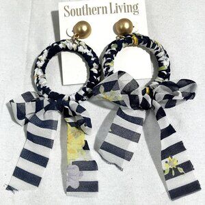 NWT Southern Living Fabric Wrapped Navy/White Nautical Hoop Bow Drop Earrings